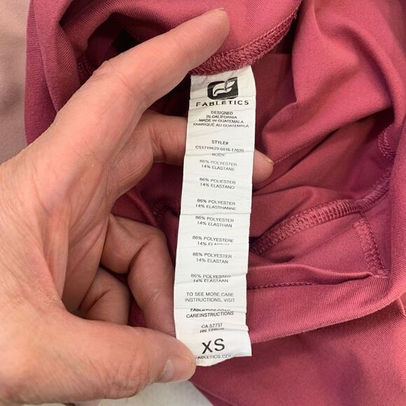 Fabletics Pair Of Athletic Leggings Pink and Burgundy Size XS - Picture 9 of 9